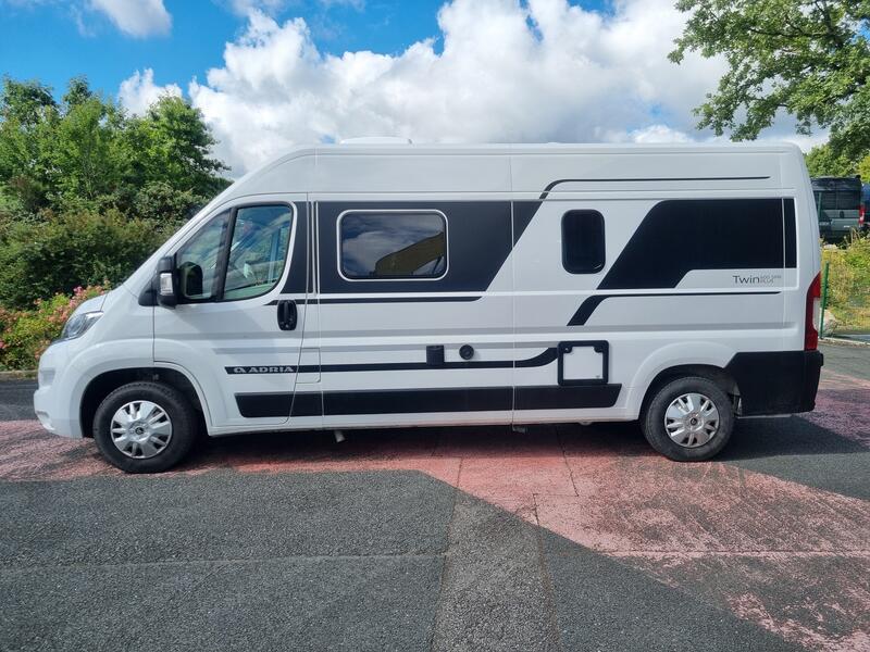 Fourgon ADRIA TWIN PLUS 600 SPB Occasion Ypocamp